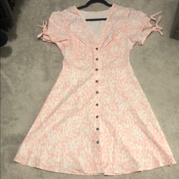 Printed V Neck Casual Dress w Tie Sleeve - Picture 3 of 9